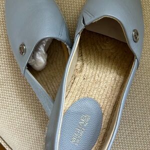Michael Kors espadrille flat color light blue size 8
